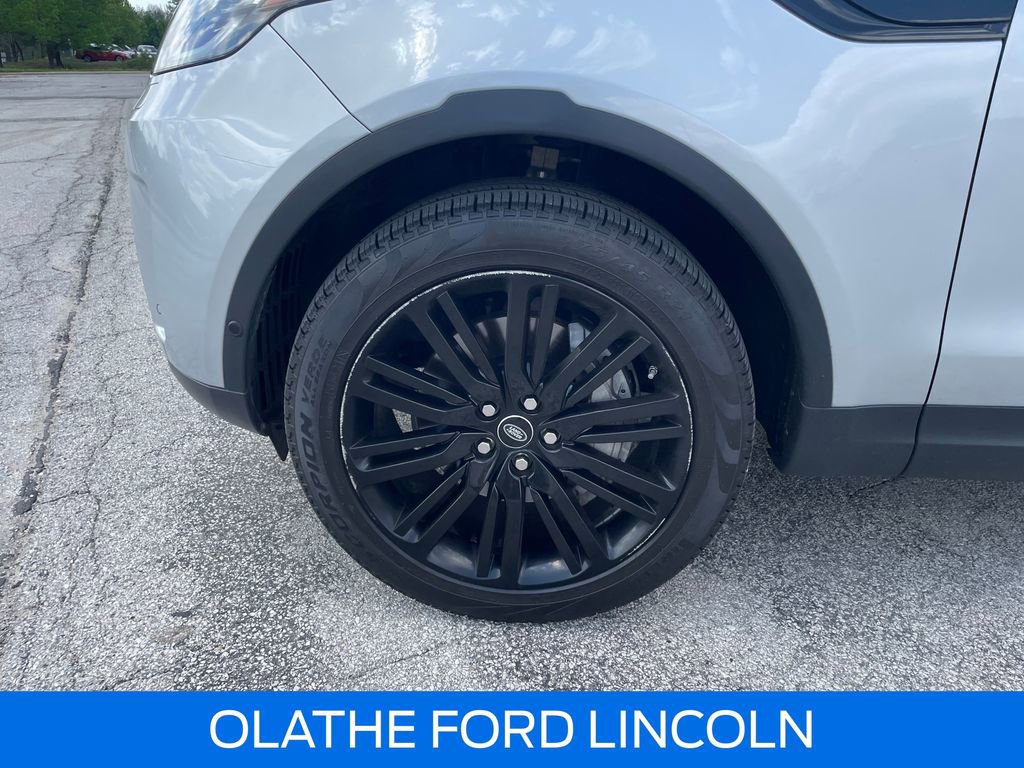 Used 2019 Land Rover Discovery HSE AWD/4WD image 30