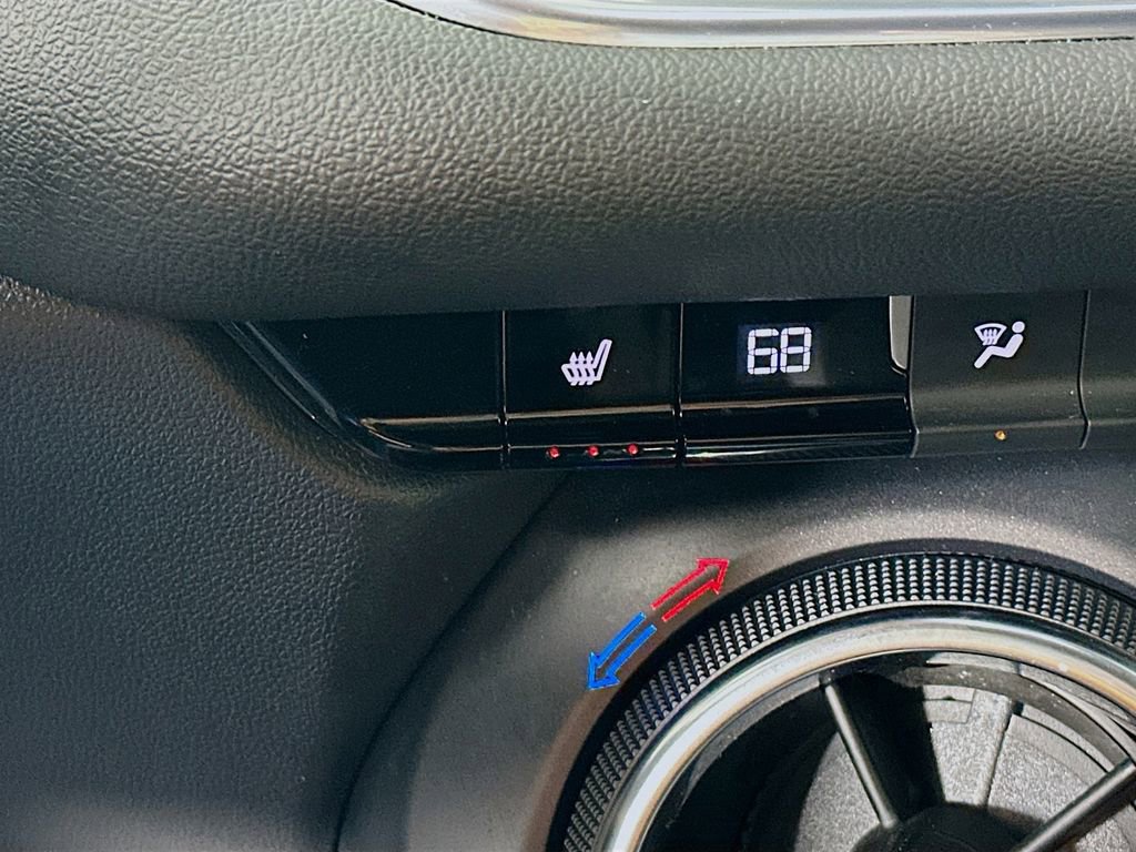 Used 2024 Chevrolet Blazer LT w/ Midnight/Sport Edition image 27