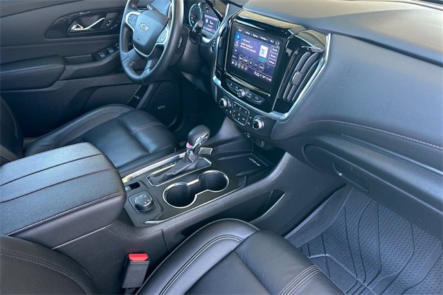 Used 2023 Chevrolet Traverse RS w/ LPO, 'HIT The Road' Package image 20