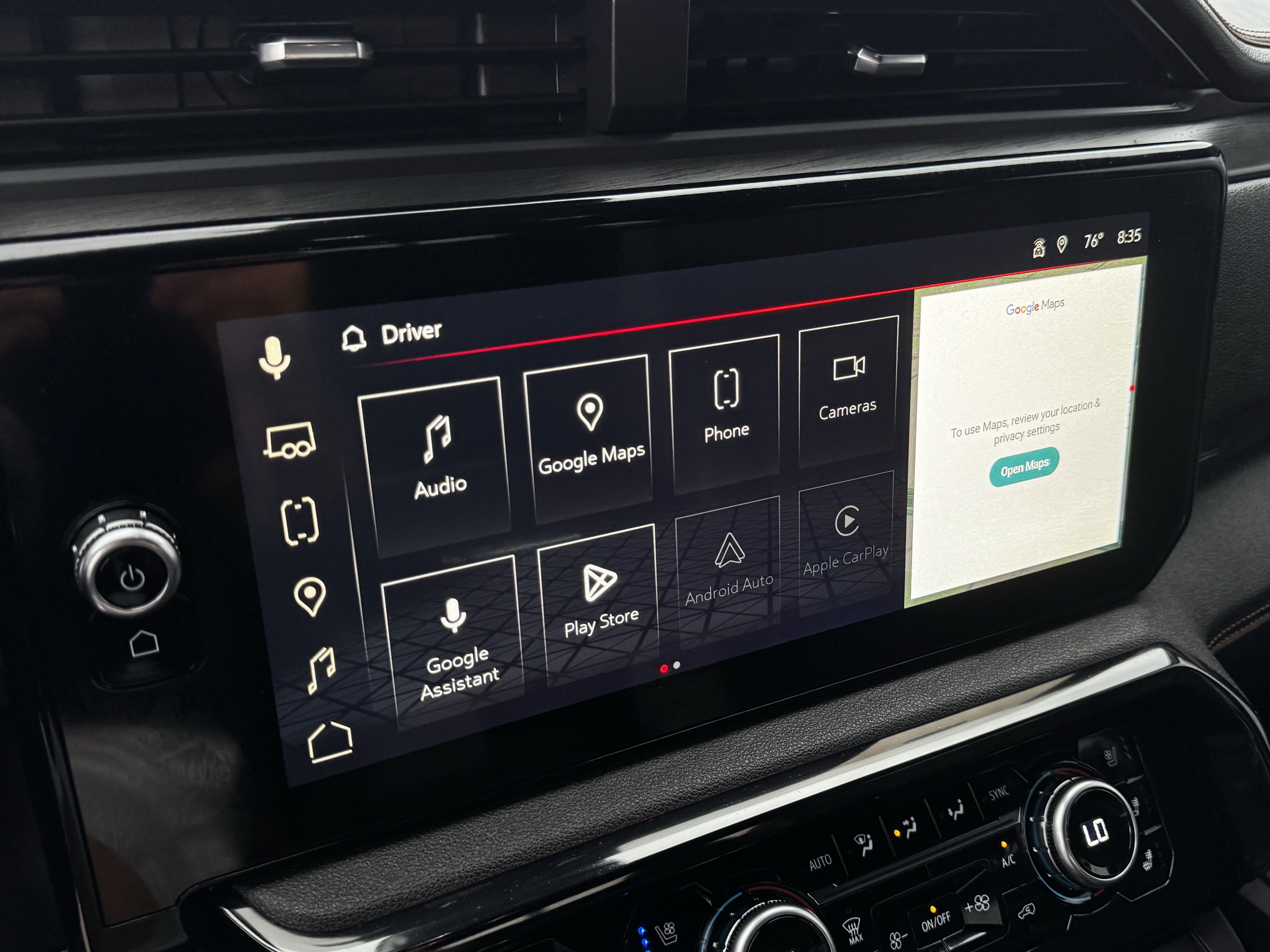 Used 2025 GMC Sierra 2500 AT4 image 18