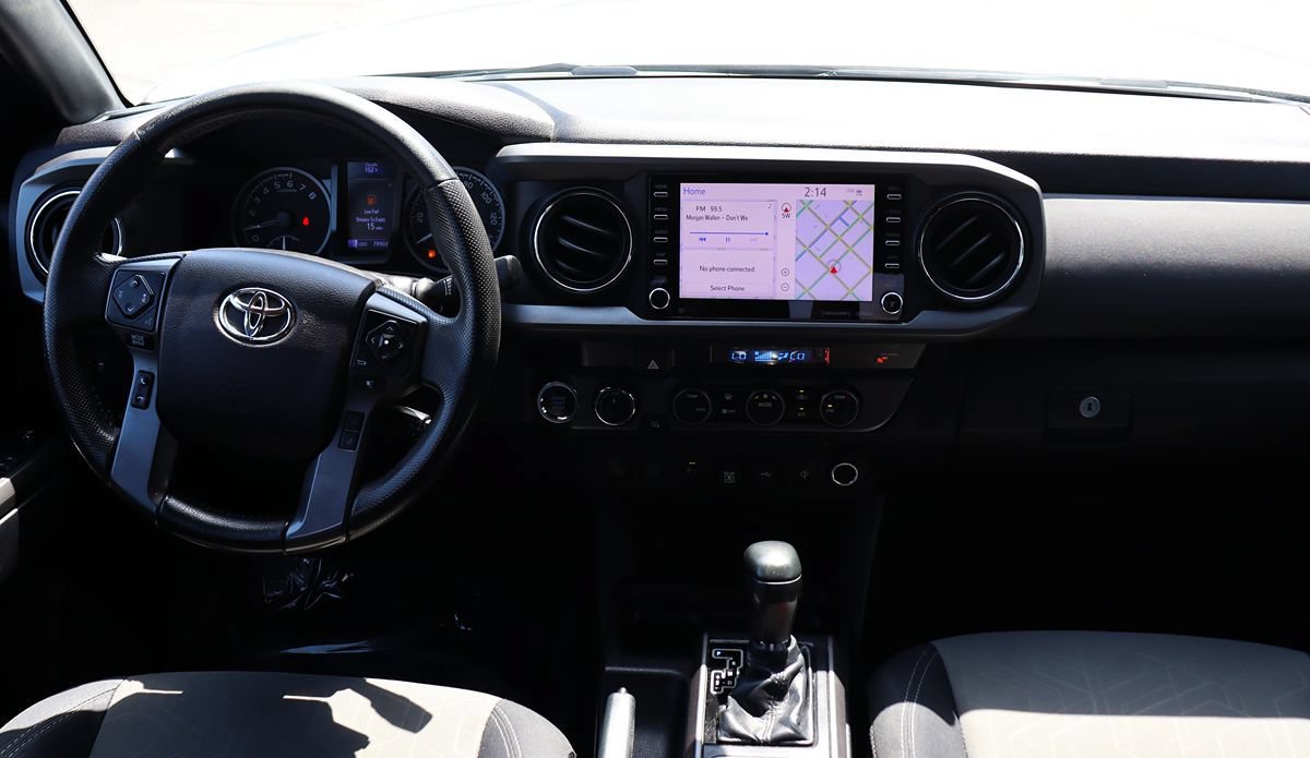 Used 2021 Toyota Tacoma TRD Off-Road w/ Technology Package AWD/4WD image 35