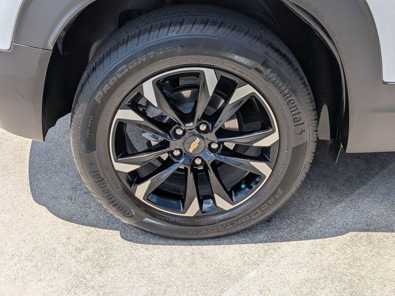 Certified 2023 Chevrolet TrailBlazer LT w/ Convenience Package FWD image 28