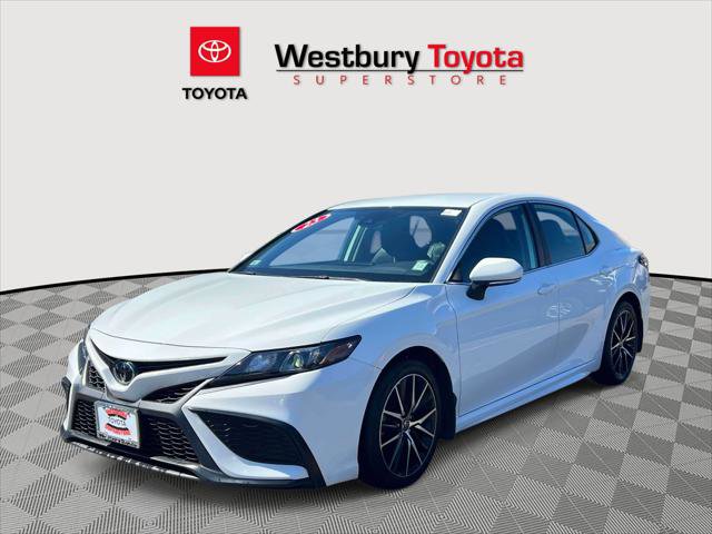Certified 2023 Toyota Camry SE image 5