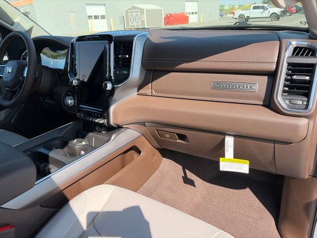 New 2027 RAM 1500 Laramie w/ Chrome Appearance Group AWD/4WD image 12