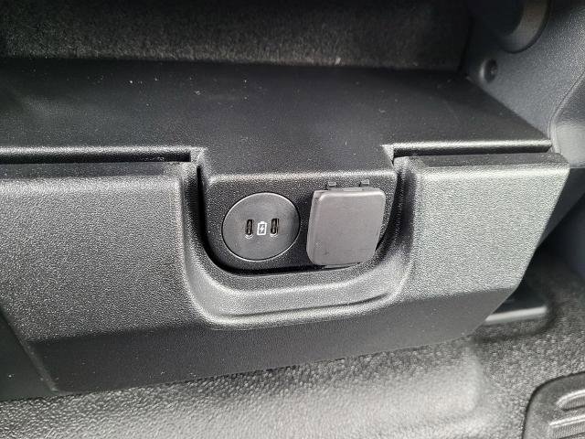 New 2026 Ford F250 XL w/ XL Chrome Package image 8