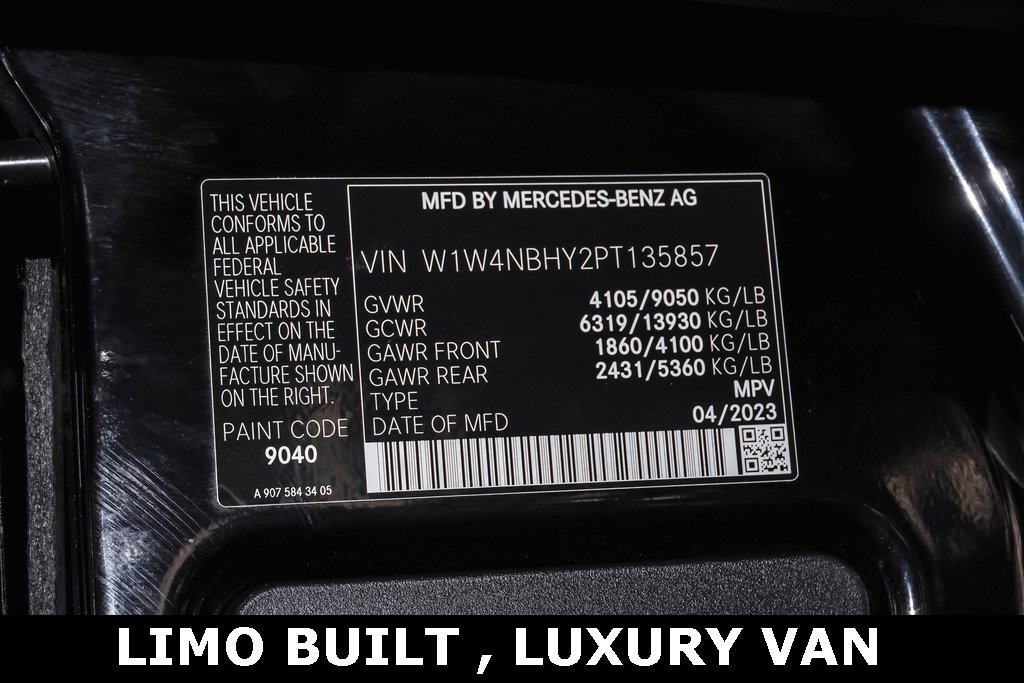 Used 2023 Mercedes-Benz Sprinter 2500 image 36