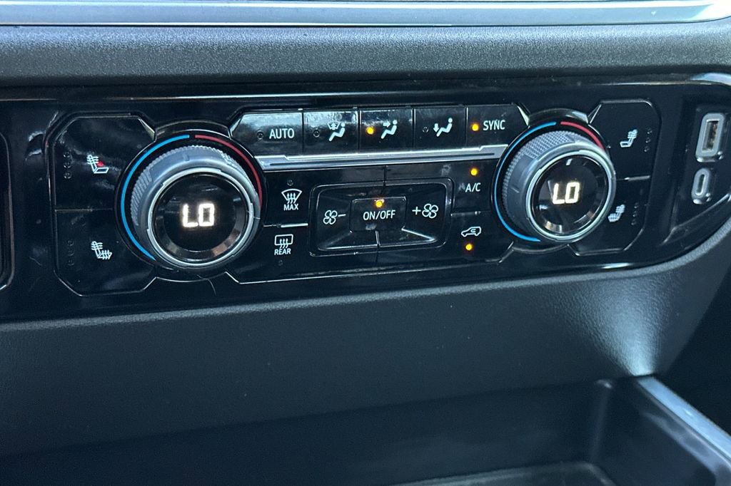 Used 2023 Chevrolet Silverado 1500 RST image 23