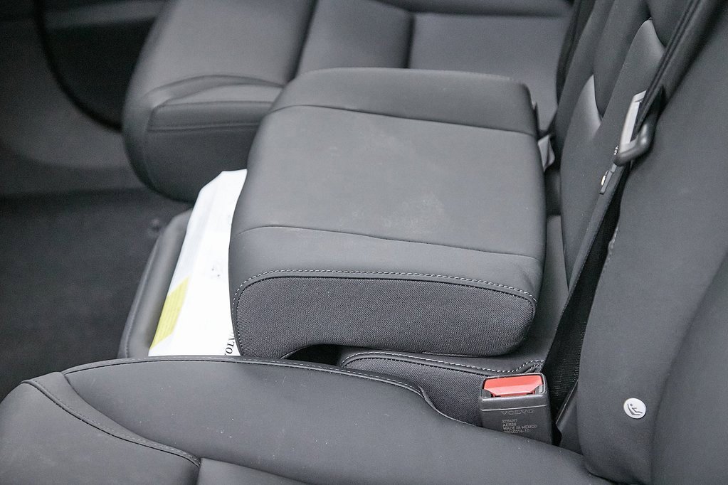 Certified 2025 Volvo EX90 Ultra image 26