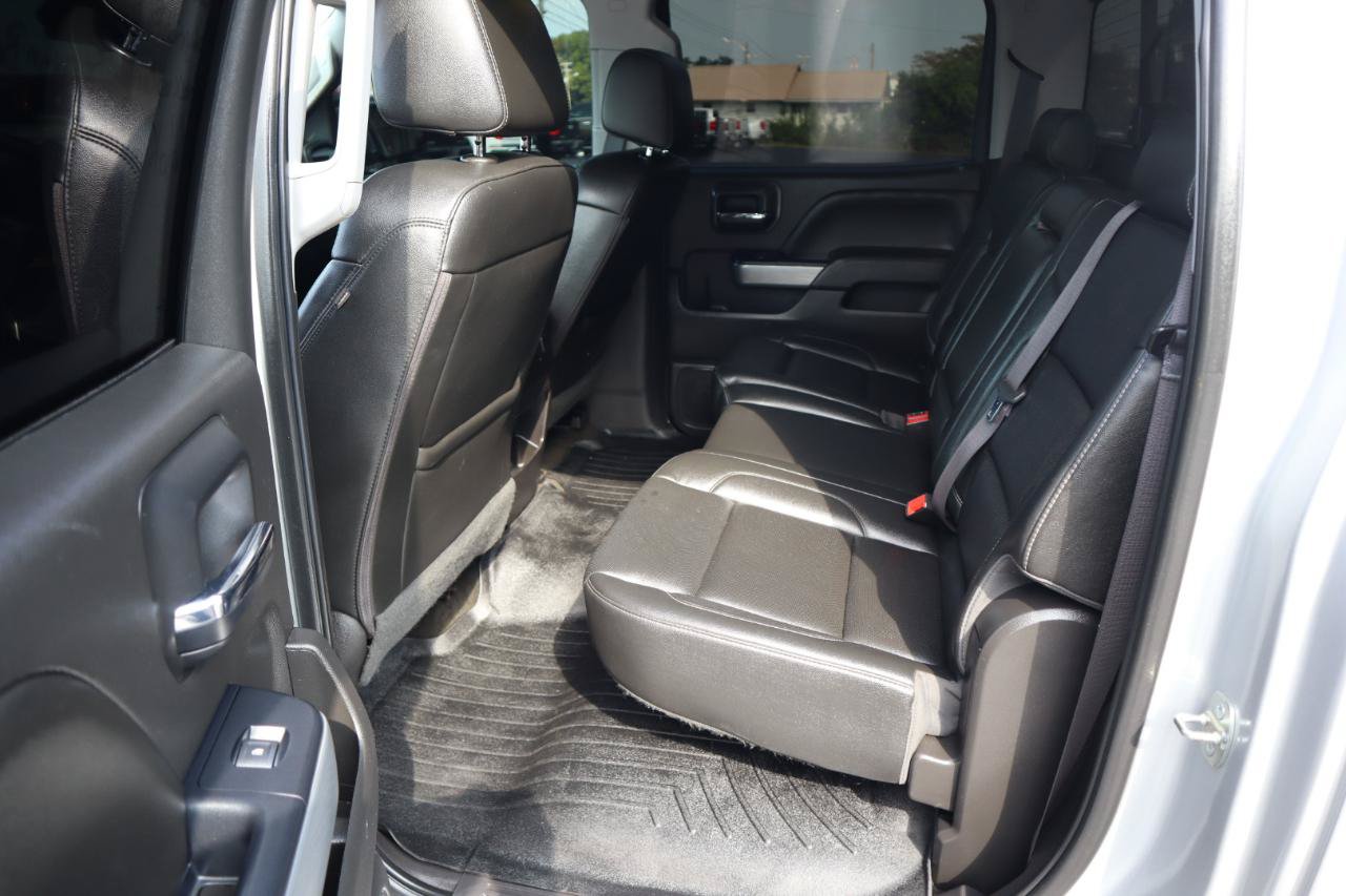 Used 2017 Chevrolet Silverado 1500 LTZ Z71 w/ LTZ Plus Package AWD/4WD image 15