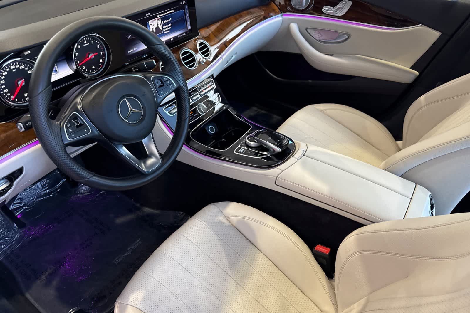 Used 2017 Mercedes-Benz E 300 image 9