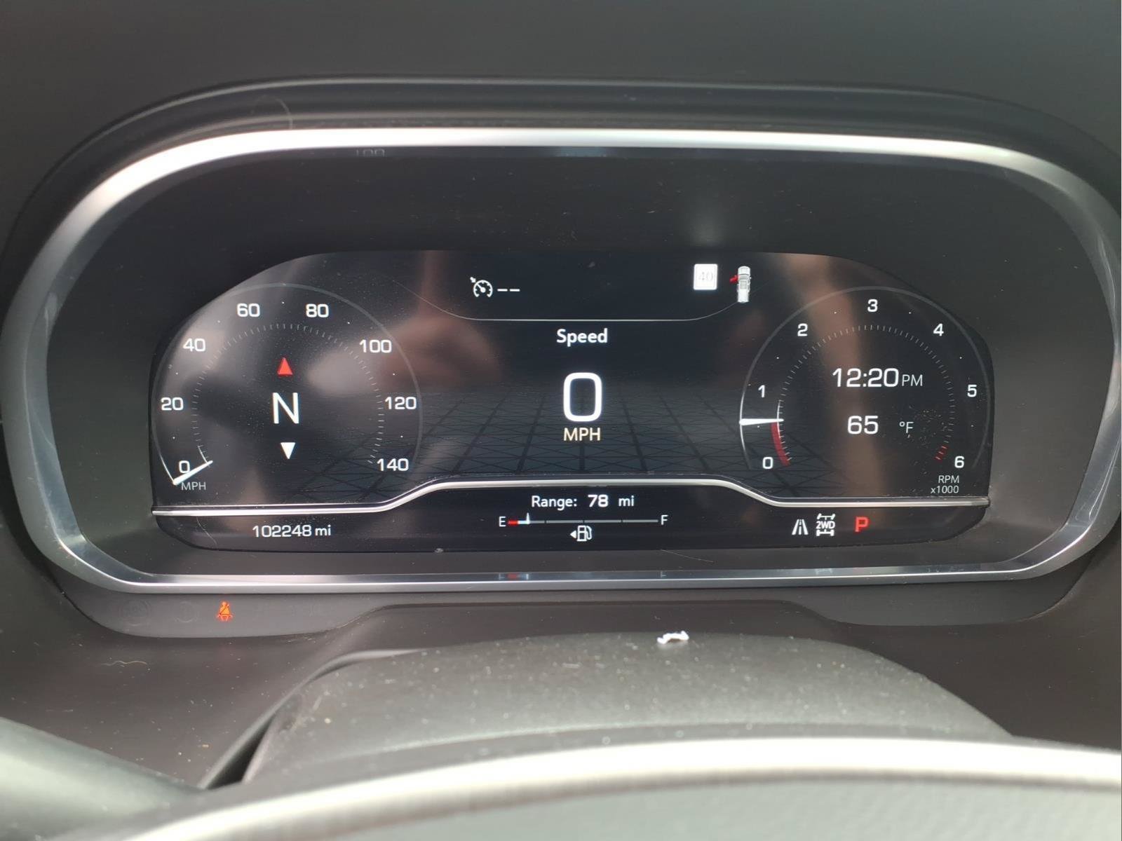 Certified 2022 GMC Yukon XL AT4 w/ Max Trailering Package AWD/4WD image 17