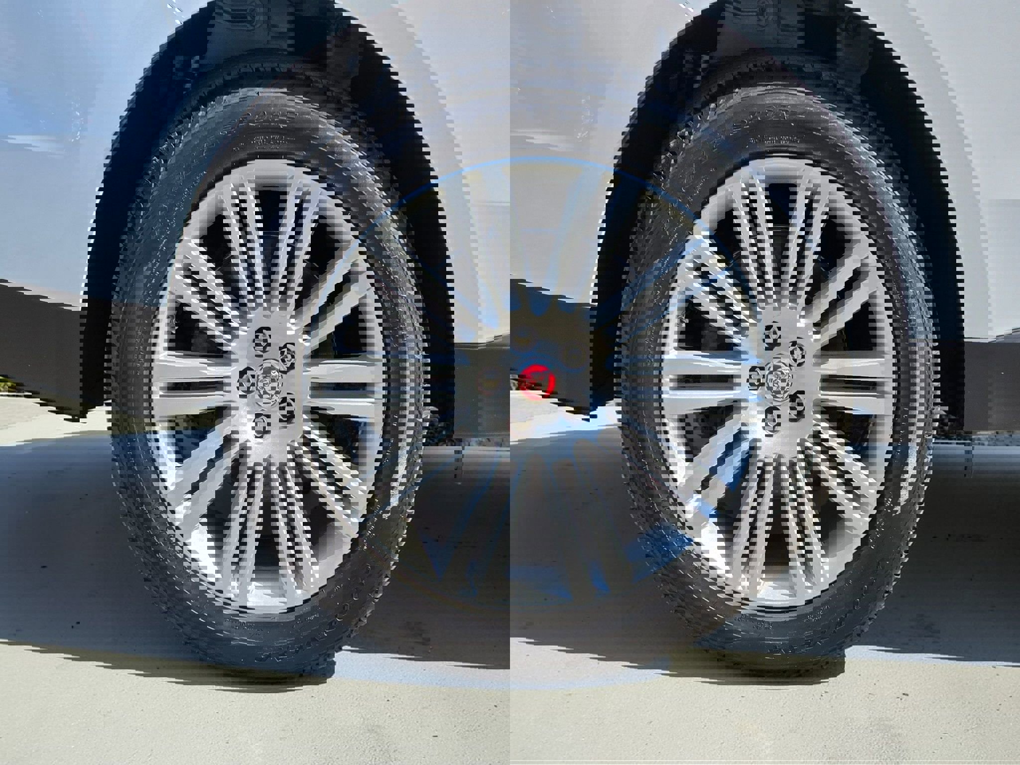 Used 2019 Jaguar F-PACE Portfolio image 7