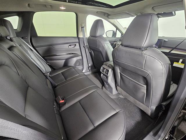 New 2026 Nissan Murano SL image 18