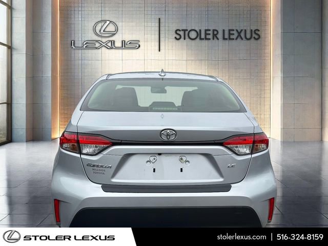 Used 2023 Toyota Corolla LE image 4