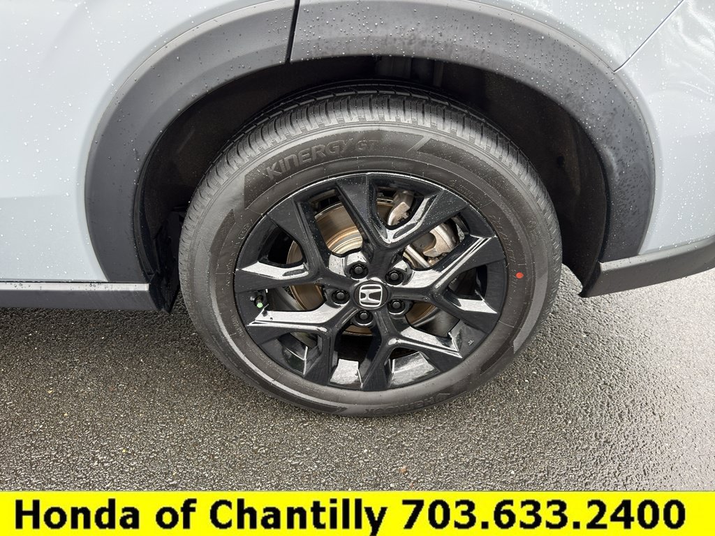 Certified 2025 Honda HR-V Sport image 25