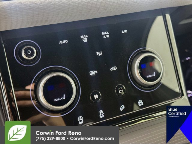 Used 2020 Land Rover Range Rover Evoque R-Dynamic S AWD/4WD image 18