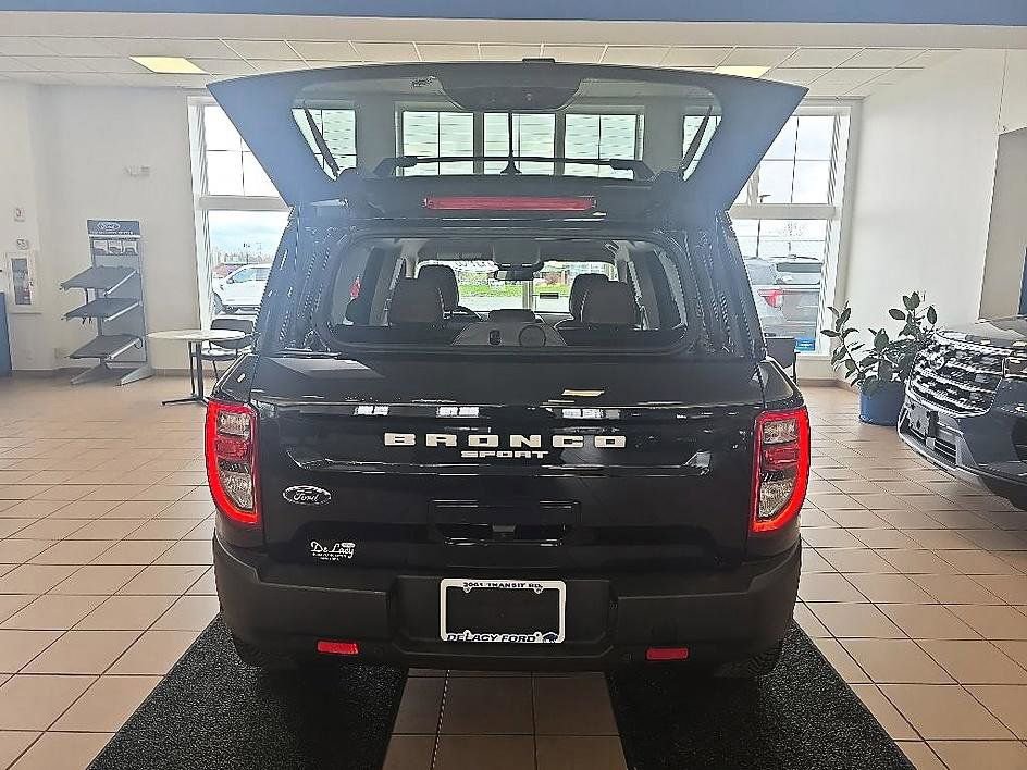 Used 2023 Ford Bronco Sport Outer Banks AWD/4WD image 30