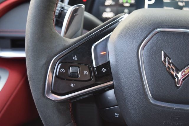 Used 2024 Chevrolet Corvette Stingray Preferred Cpe w/ 2LT image 33