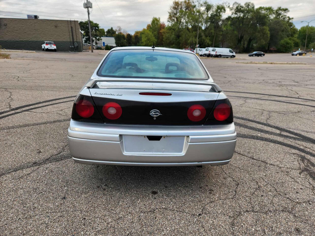 Used 2005 Chevrolet Impala LS w/ Sun And Sound Package image 4