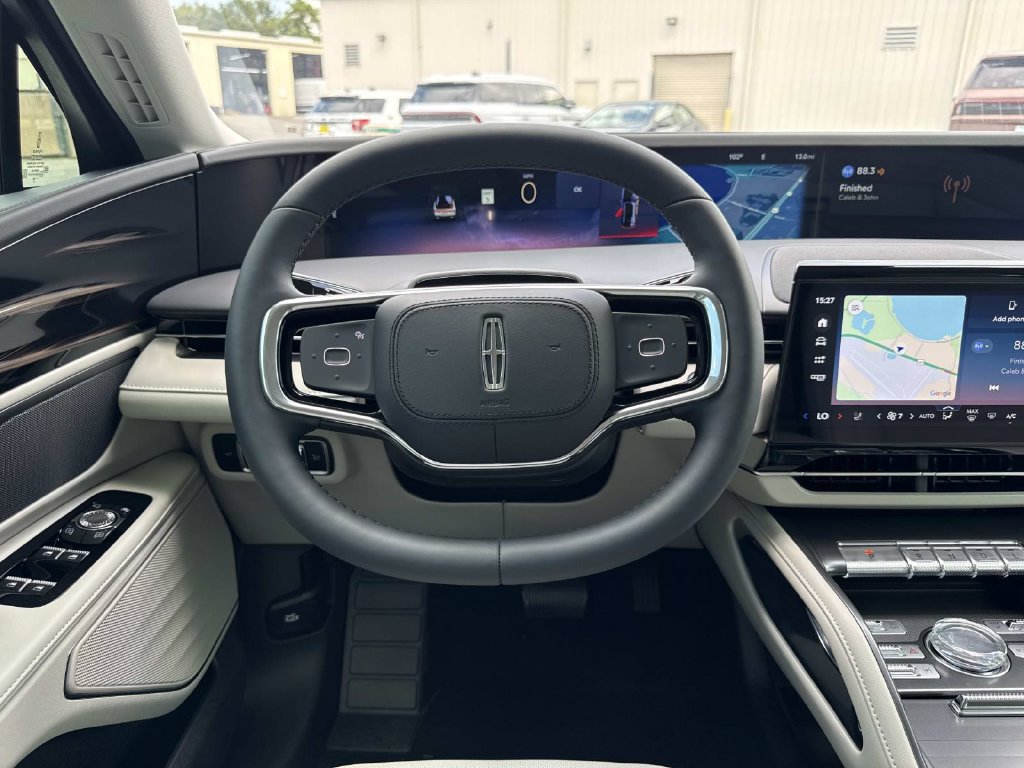 New 2026 Lincoln Nautilus Premier AWD/4WD image 17