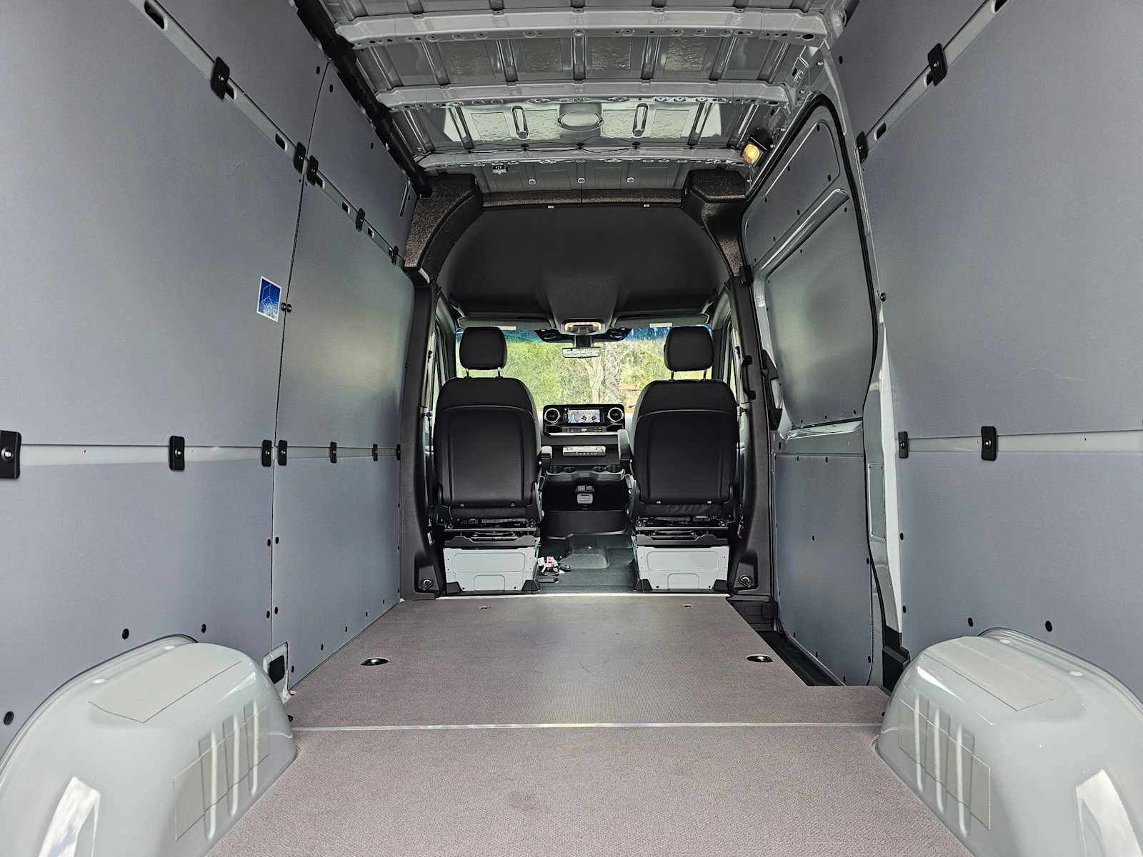 New 2026 Mercedes-Benz Sprinter 2500 image 18