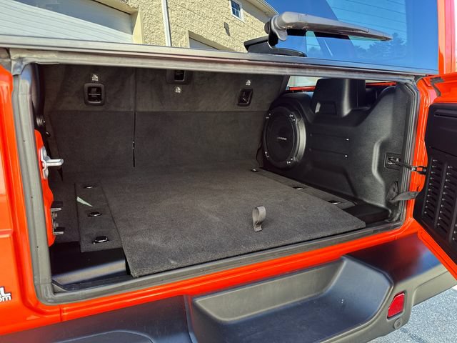 Used 2023 Jeep Wrangler Unlimited Rubicon 392 w/ Trailer Tow Package AWD/4WD image 13