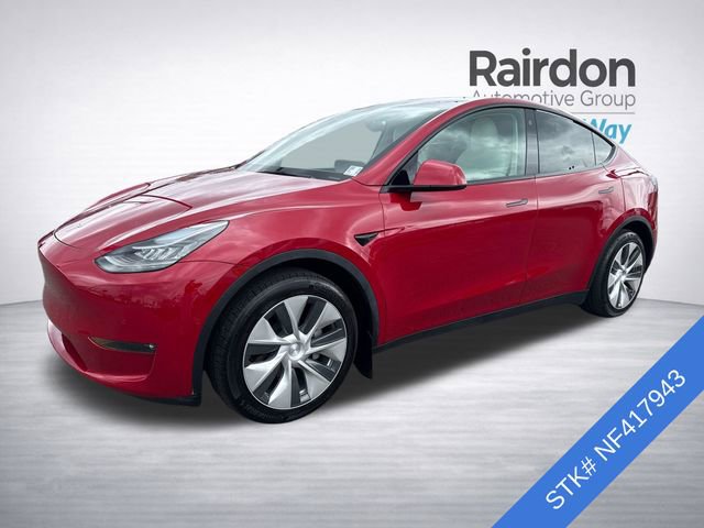 Used 2022 Tesla Model Y Long Range AWD/4WD image 3