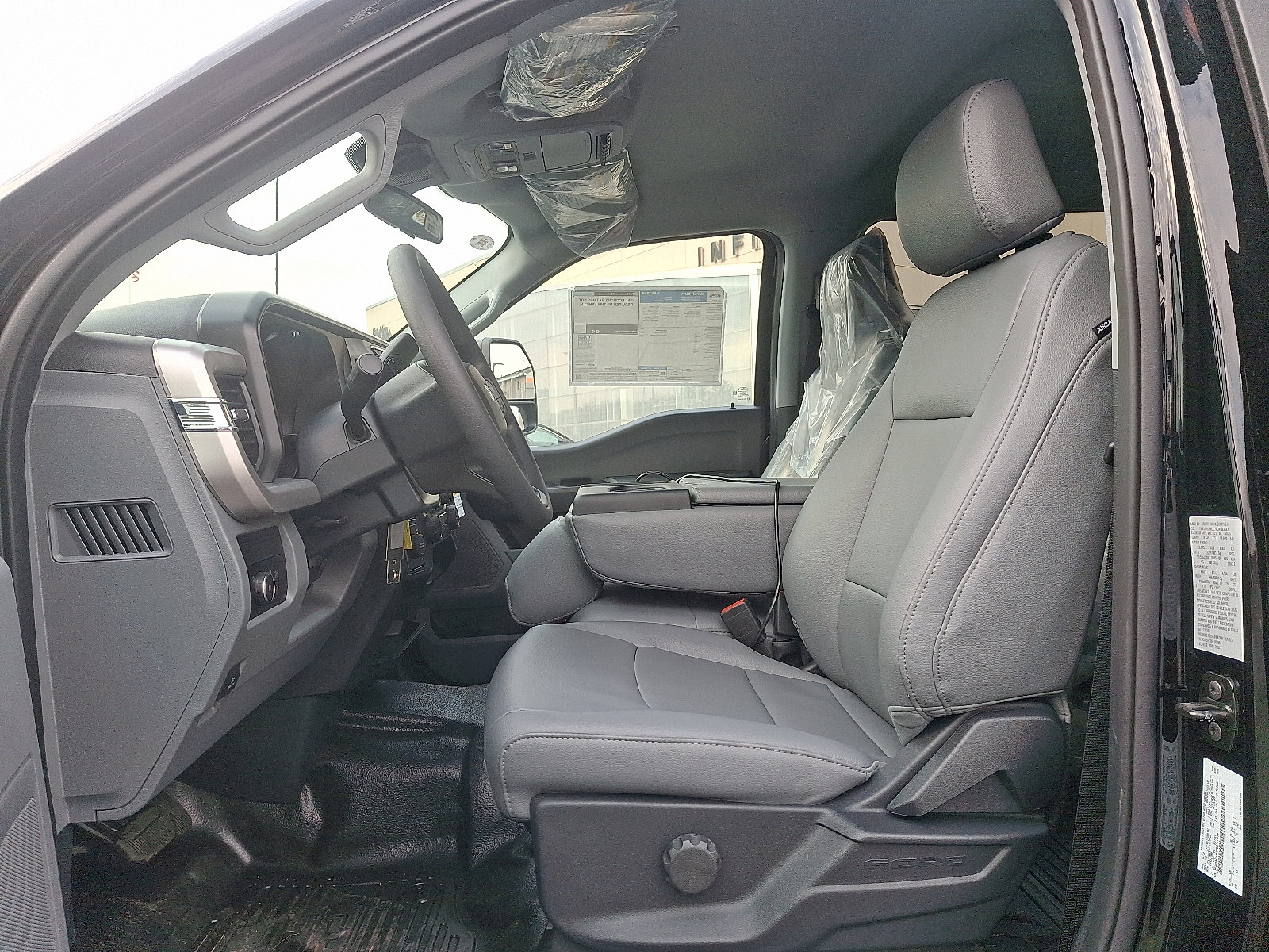 New 2024 Ford F550 4x4 Crew Cab Super Duty image 11