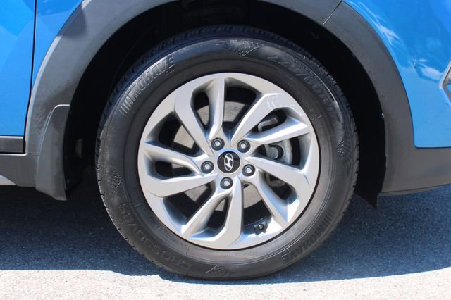 Used 2017 Hyundai Tucson SE Plus AWD/4WD image 35