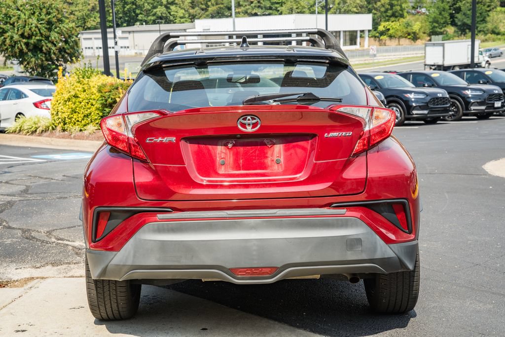 Used 2019 Toyota C-HR Limited FWD image 5