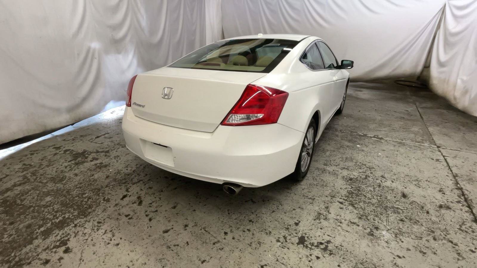 Used 2012 Honda Accord EX-L image 6