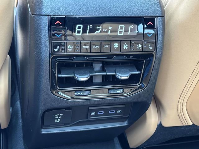 New 2026 Jeep Grand Cherokee Summit w/ Obsidian Package AWD/4WD image 9