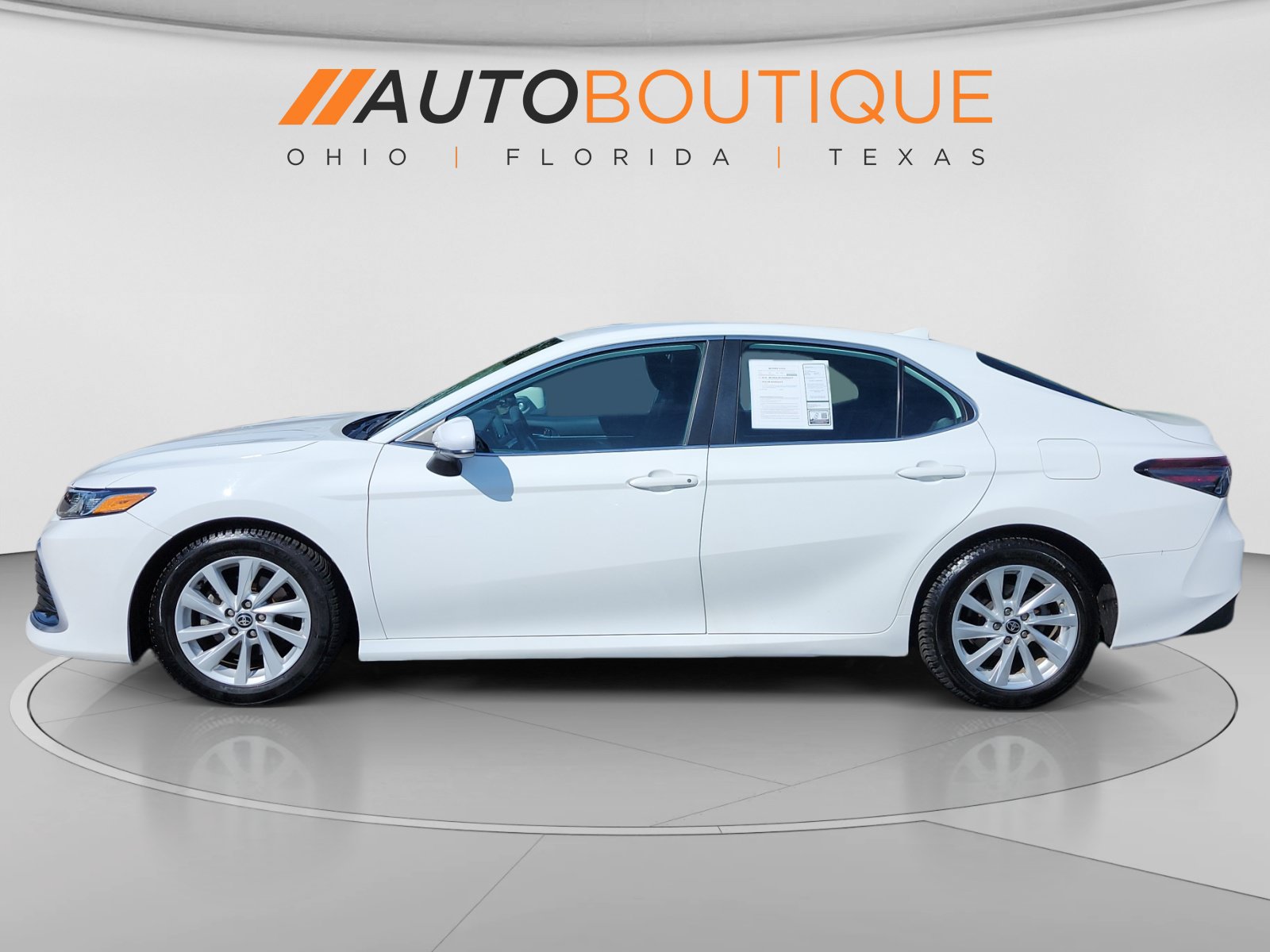 Used 2021 Toyota Camry LE FWD image 2
