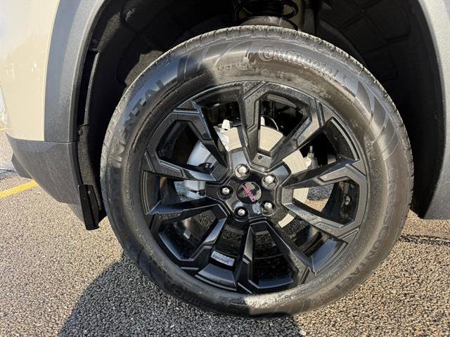 New 2026 GMC Terrain Elevation w/ Elevation Premium Package image 6