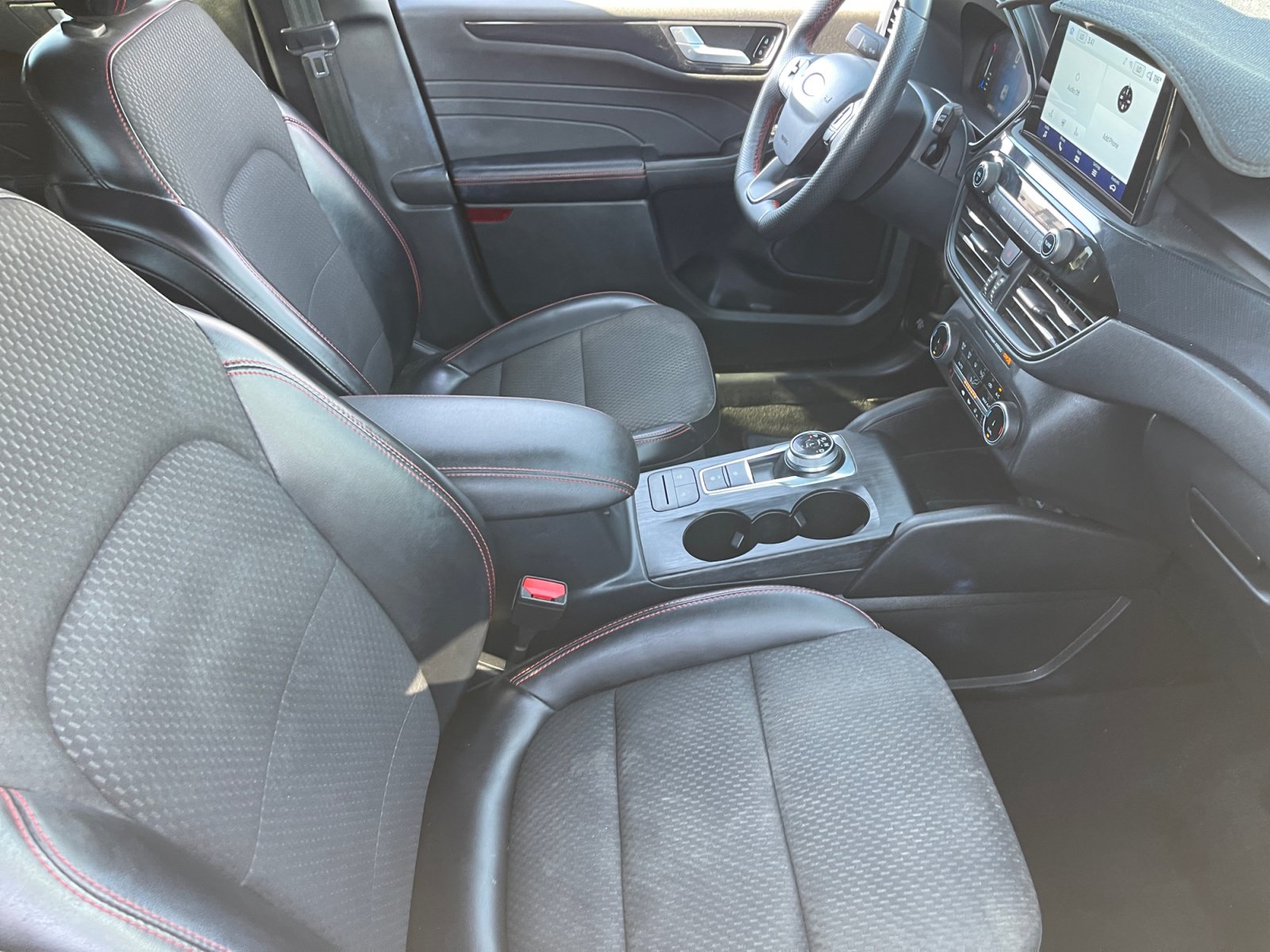 Used 2023 Ford Escape ST-Line AWD/4WD image 19