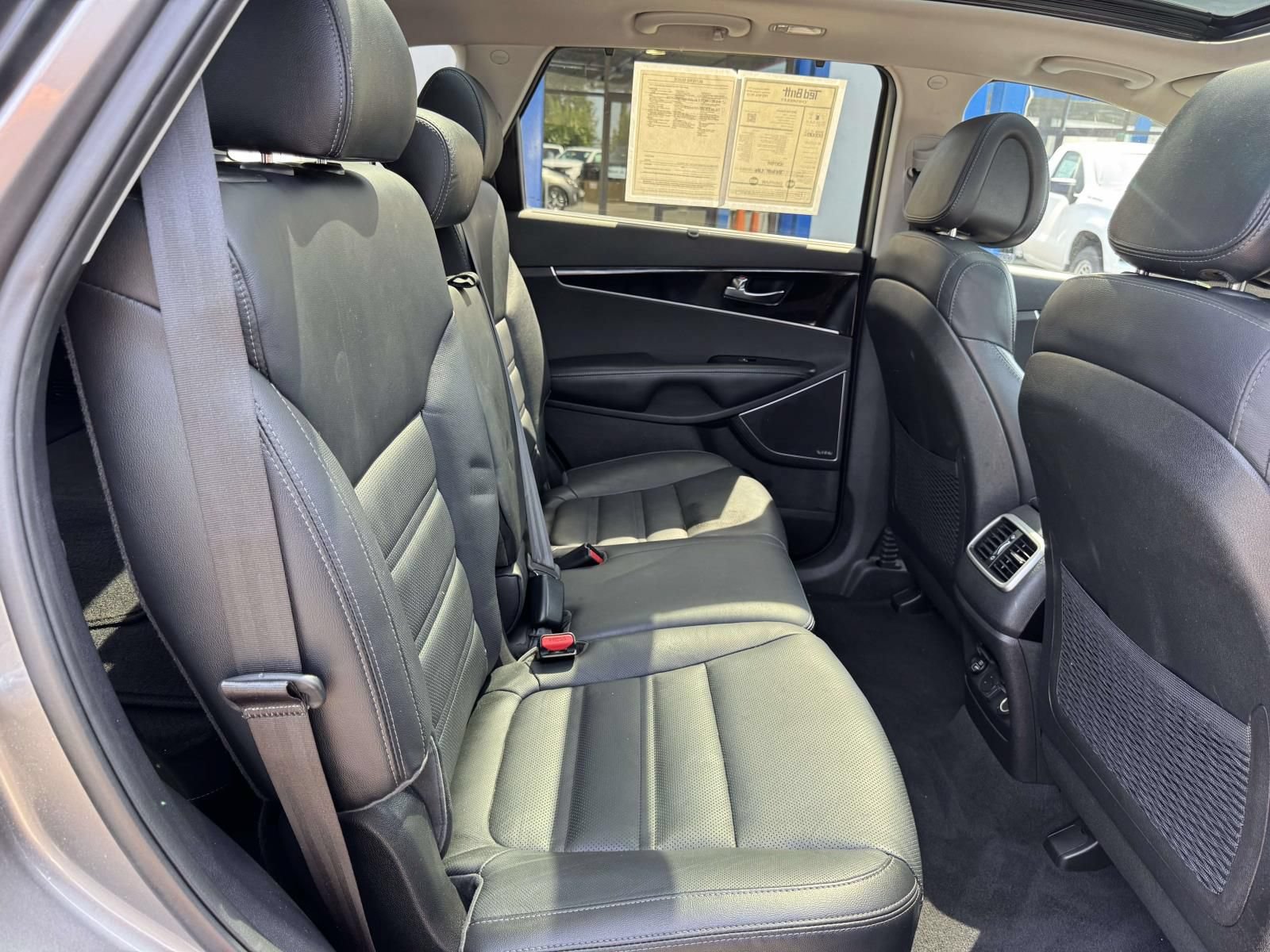 Used 2016 Kia Sorento SX AWD/4WD image 27