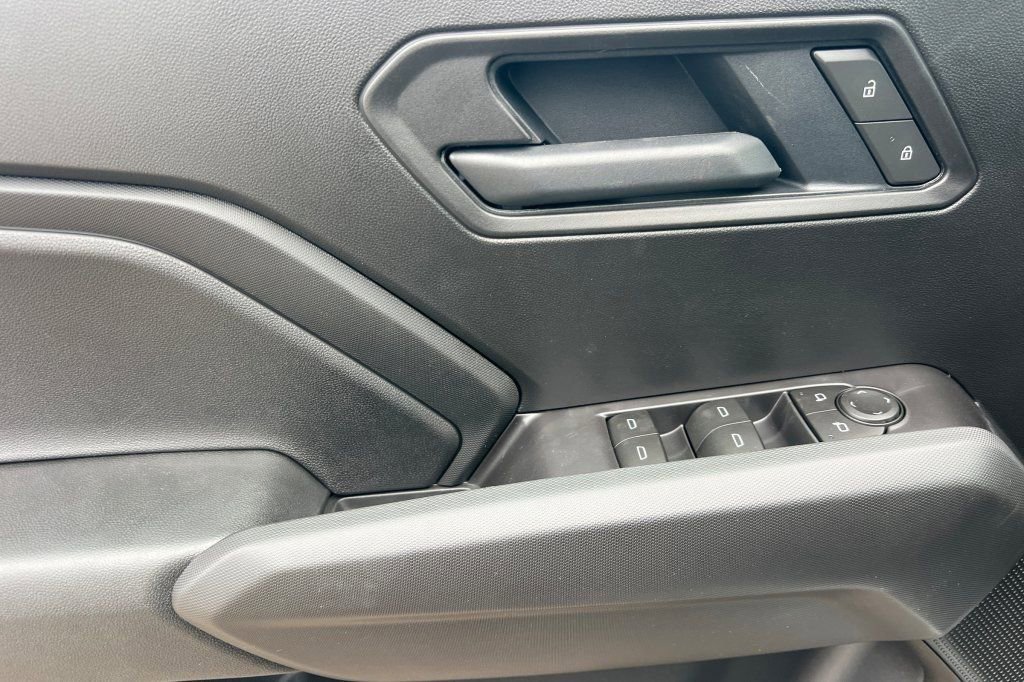 New 2026 Chevrolet Colorado W/T image 8