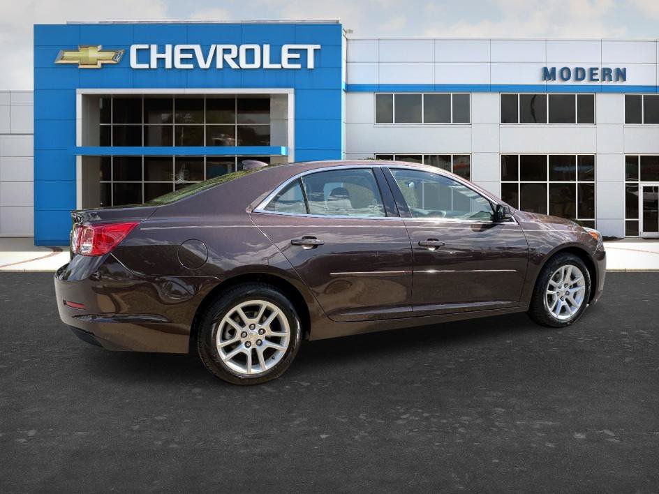 Used 2015 Chevrolet Malibu LT w/ Power Convenience Package FWD image 5