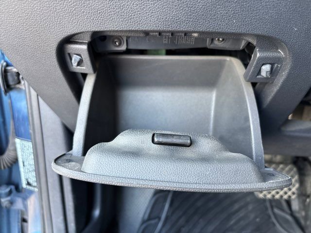 Used 2018 Volkswagen Beetle 2.0T S FWD image 40