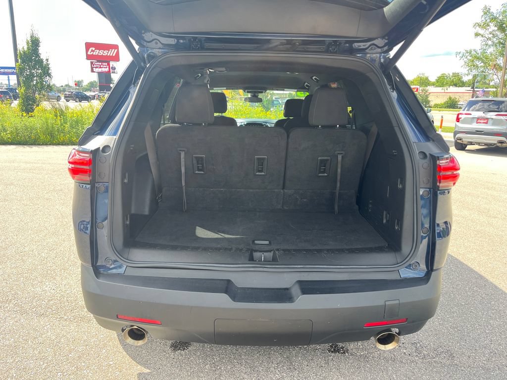 Used 2023 Chevrolet Traverse LT AWD/4WD image 27