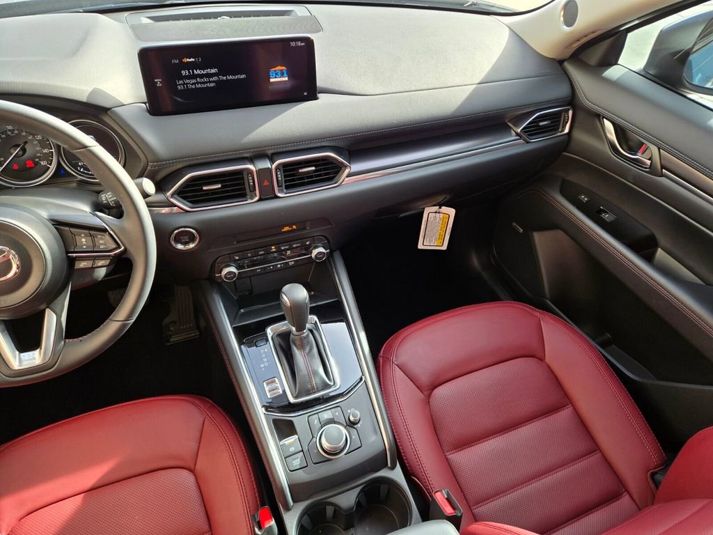 Used 2025 MAZDA CX-5 Carbon Edition image 17