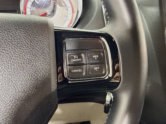 Used 2017 Dodge Grand Caravan SXT FWD image 14