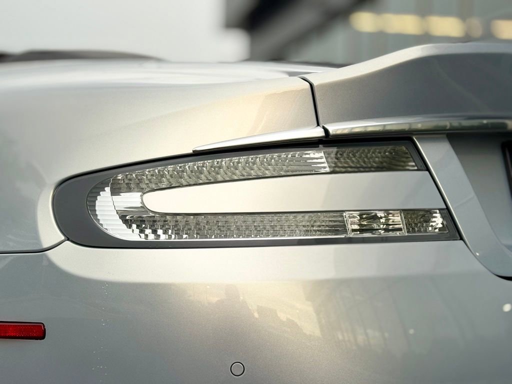 Used 2012 Aston Martin DBS Volante image 18