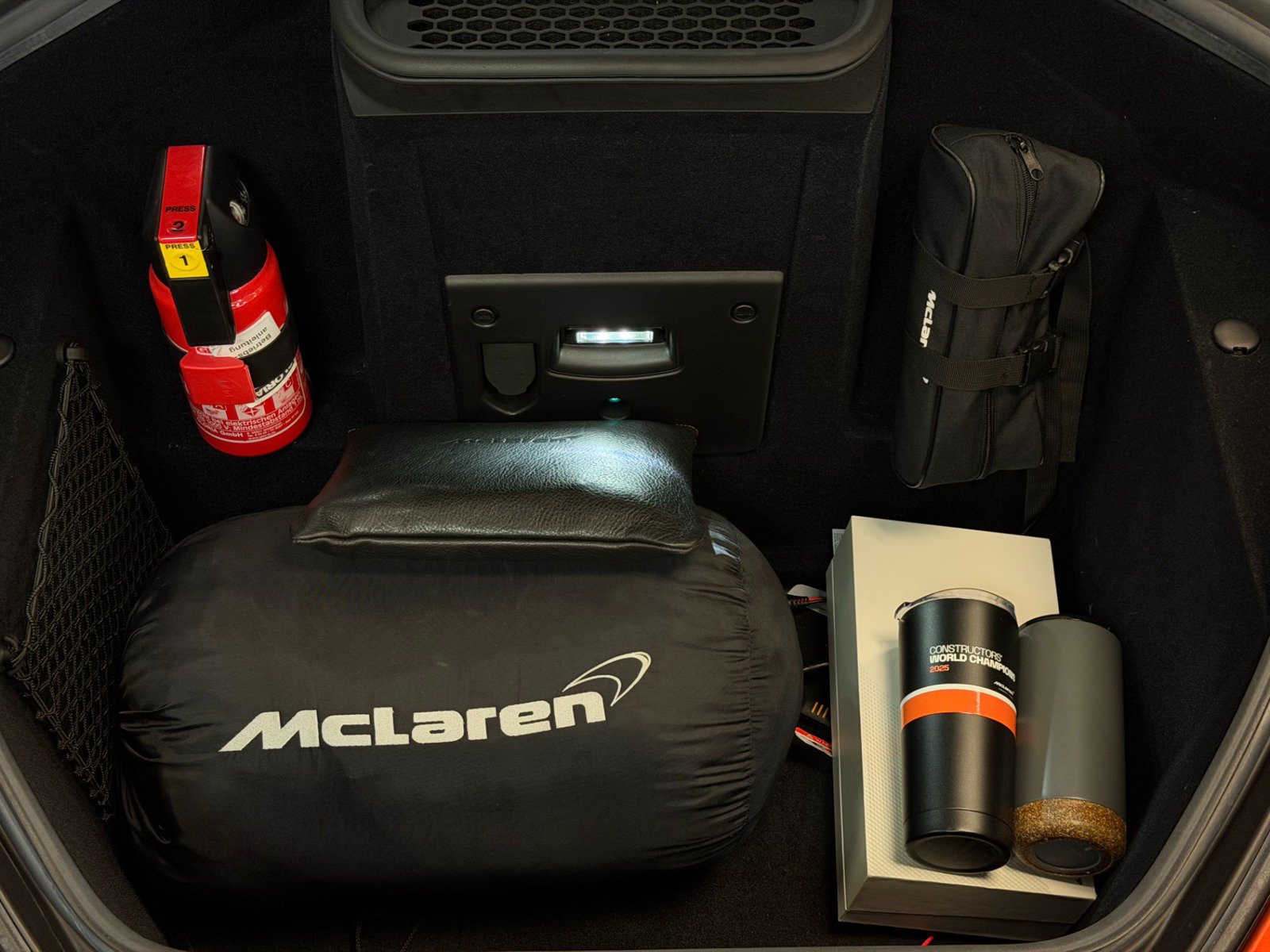 Used 2021 McLaren 720S Performance RWD image 30