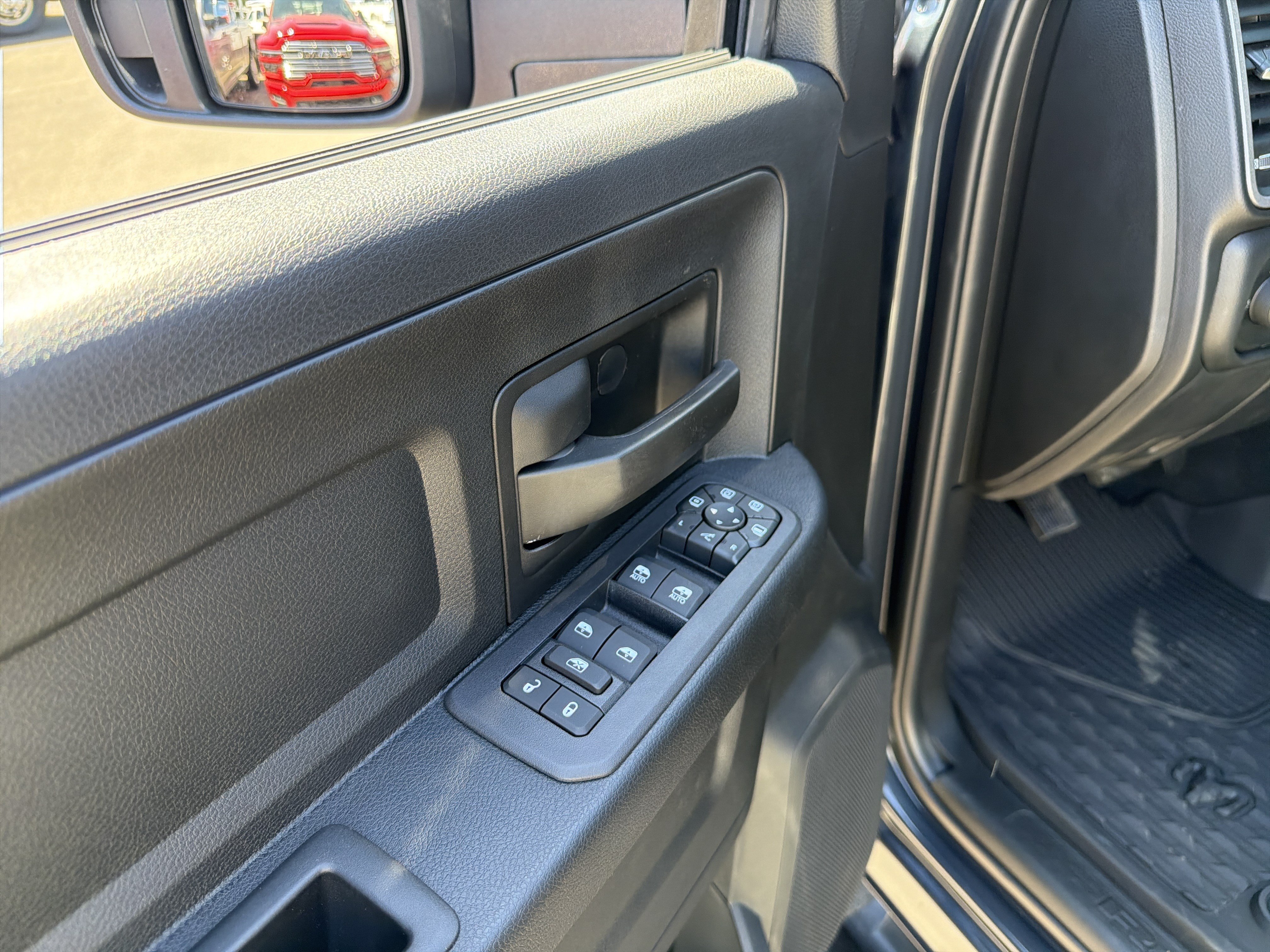 New 2026 RAM 2500 Warlock AWD/4WD image 16