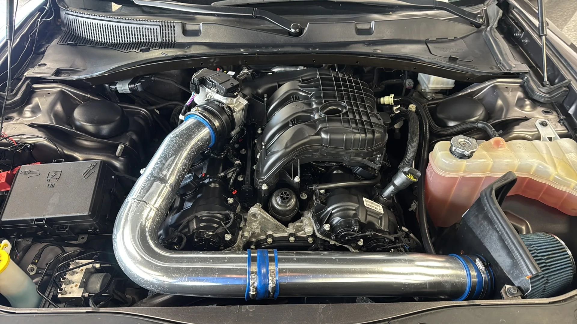 Used 2023 Dodge Charger SXT RWD image 40