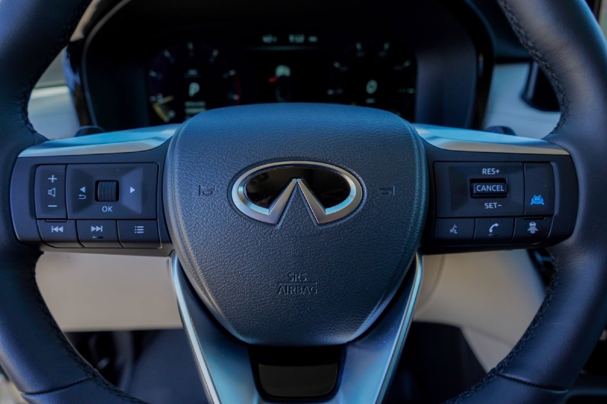 Certified 2026 INFINITI QX60 Luxe w/ Cargo Package image 10