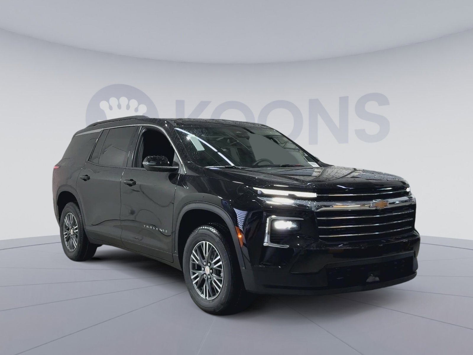 New 2026 Chevrolet Traverse LT image 2