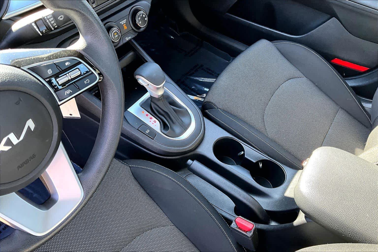 Used 2023 Kia Forte LXS w/ LXS Technology Package FWD image 16
