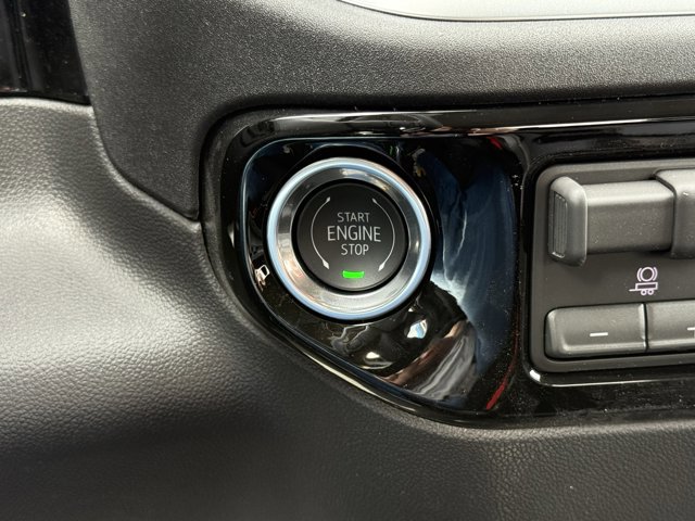 New 2026 GMC Sierra 1500 Elevation image 25